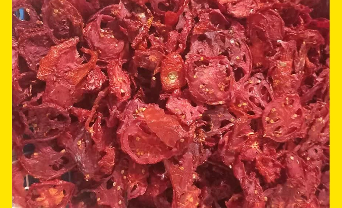 خرید اسلایس گوجه خشک با کیفیت ممتاز و اصل از برند اکسیر سبلان تصویر شماره 1